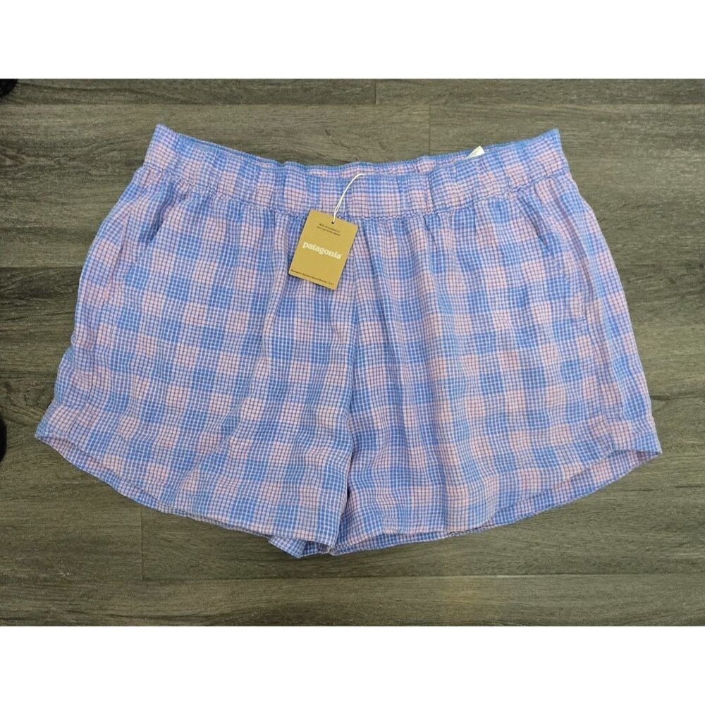 Patagonia Women's‎ Garden Island Shorts, Milkweed Mauve, XL